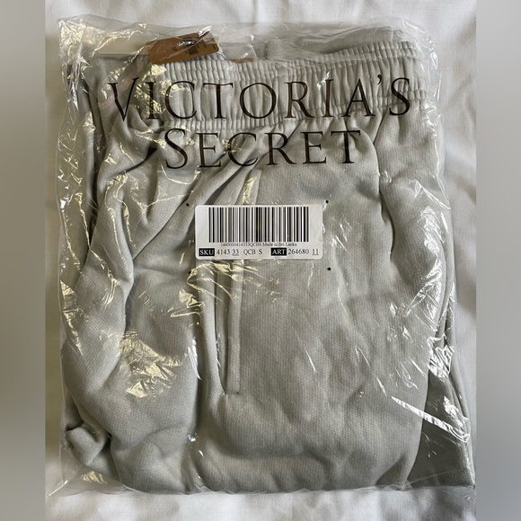 PINK Victoria's Secret Pants - Victorias Secret PINK Campus Pant/ jogger